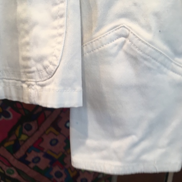 White Military Style jacket. EUC. Medium - Picture 3 of 5